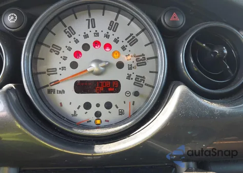 2006 Mini Cooper z USA, uszkodzony, nr VIN WMWRC33506TK18077